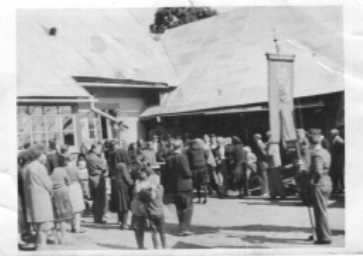 Historická fotografia zo života obce Malý Lipník